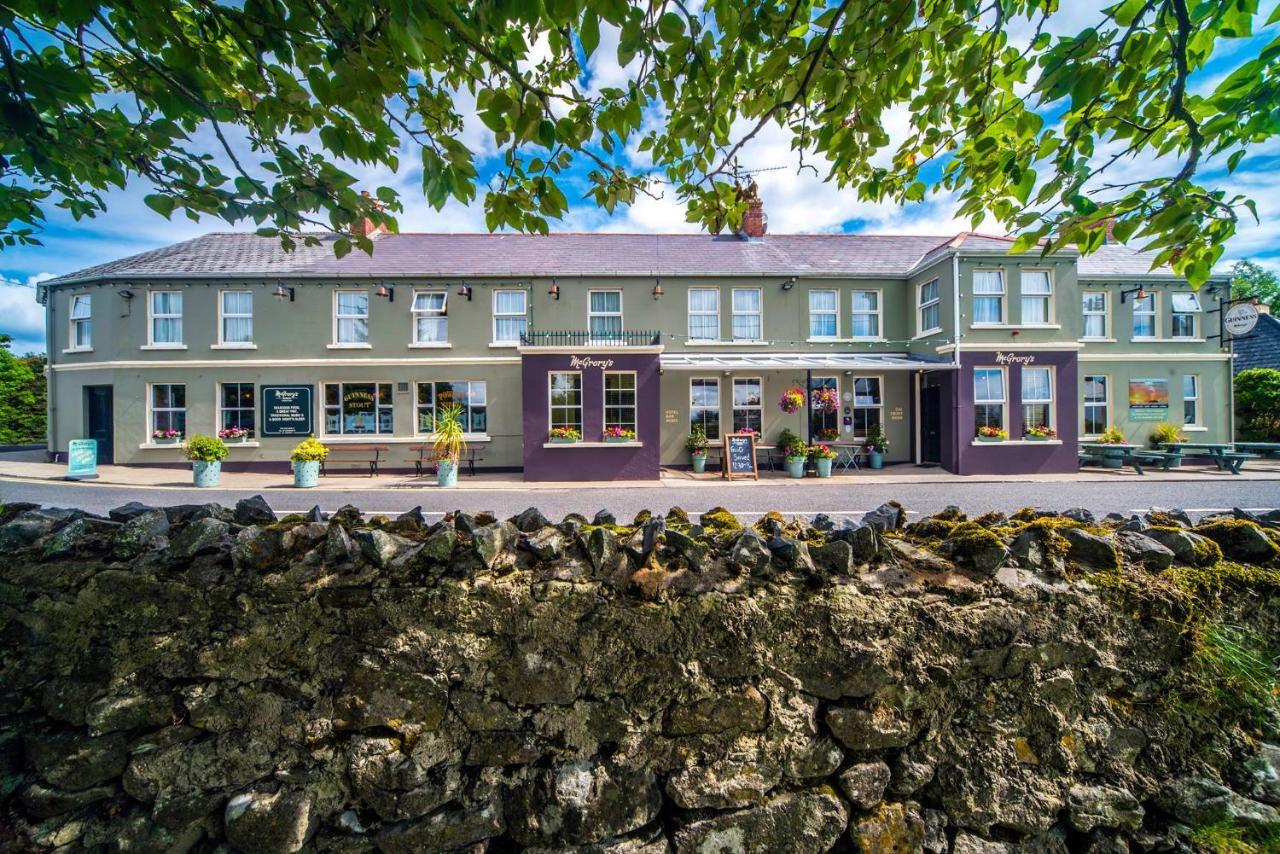 Mcgrory'S Hotel Culdaff Extérieur photo