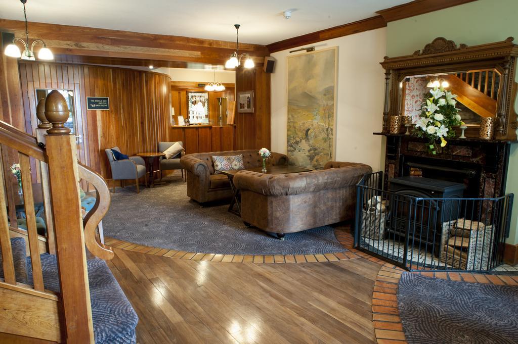 Mcgrory'S Hotel Culdaff Extérieur photo